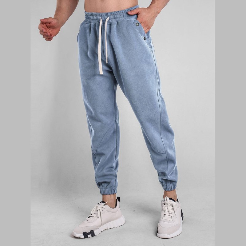 Hose mit Knopftasche