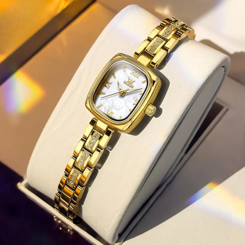 3_1005ff7e-278e-41d9-b74b-a01daca3c8cb OLEVS - Rhea White