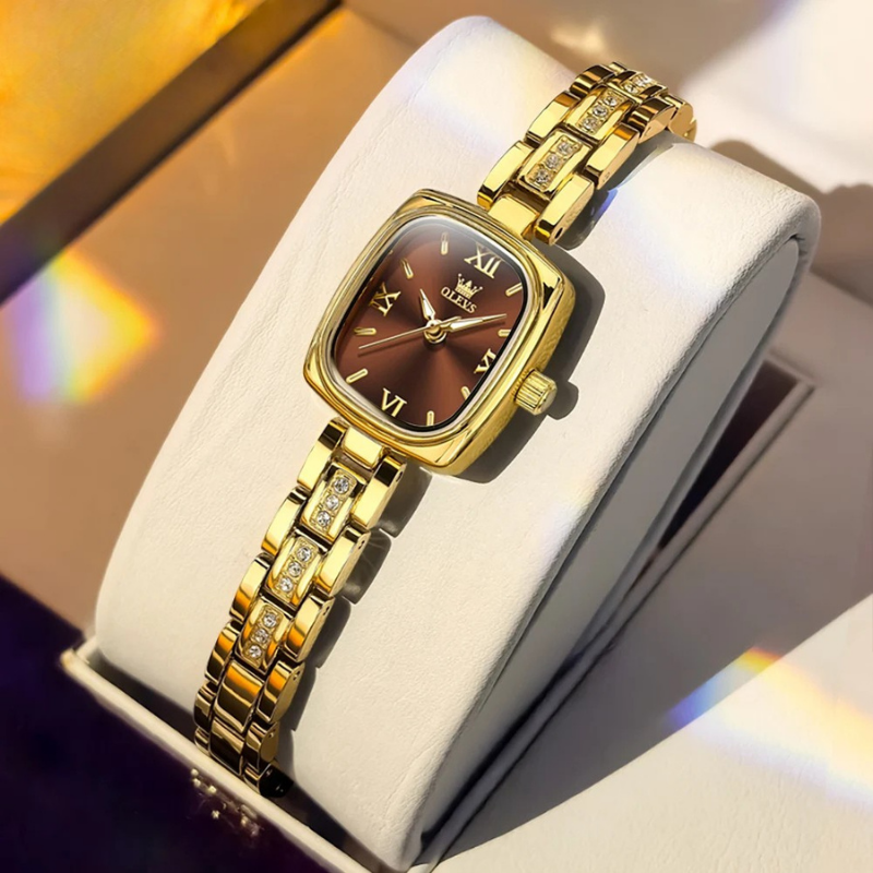 4_7f874203-fcf0-4402-ad9e-1ba736f667fd OLEVS - Rhea Brown