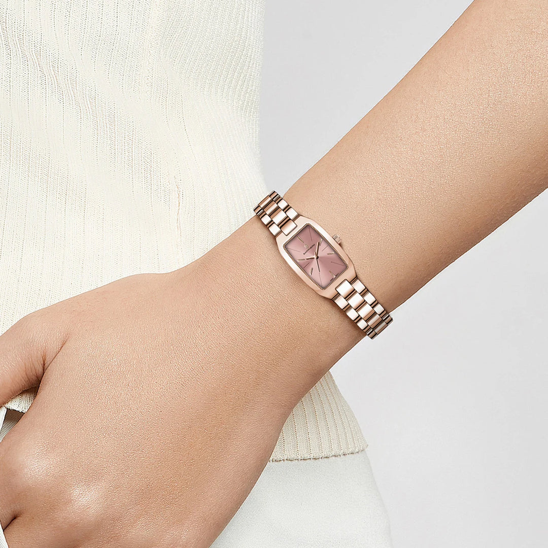 Sc89073e28cee400fb10bb21fff779668A SAPPHIRE - Rhea