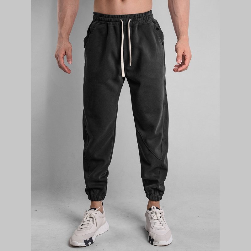 Hose mit Knopftasche
